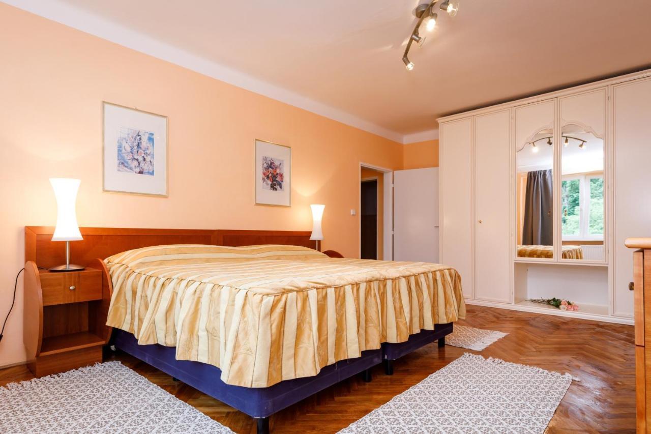 קרלובי וארי Apartments Tgm 11 מראה חיצוני תמונה