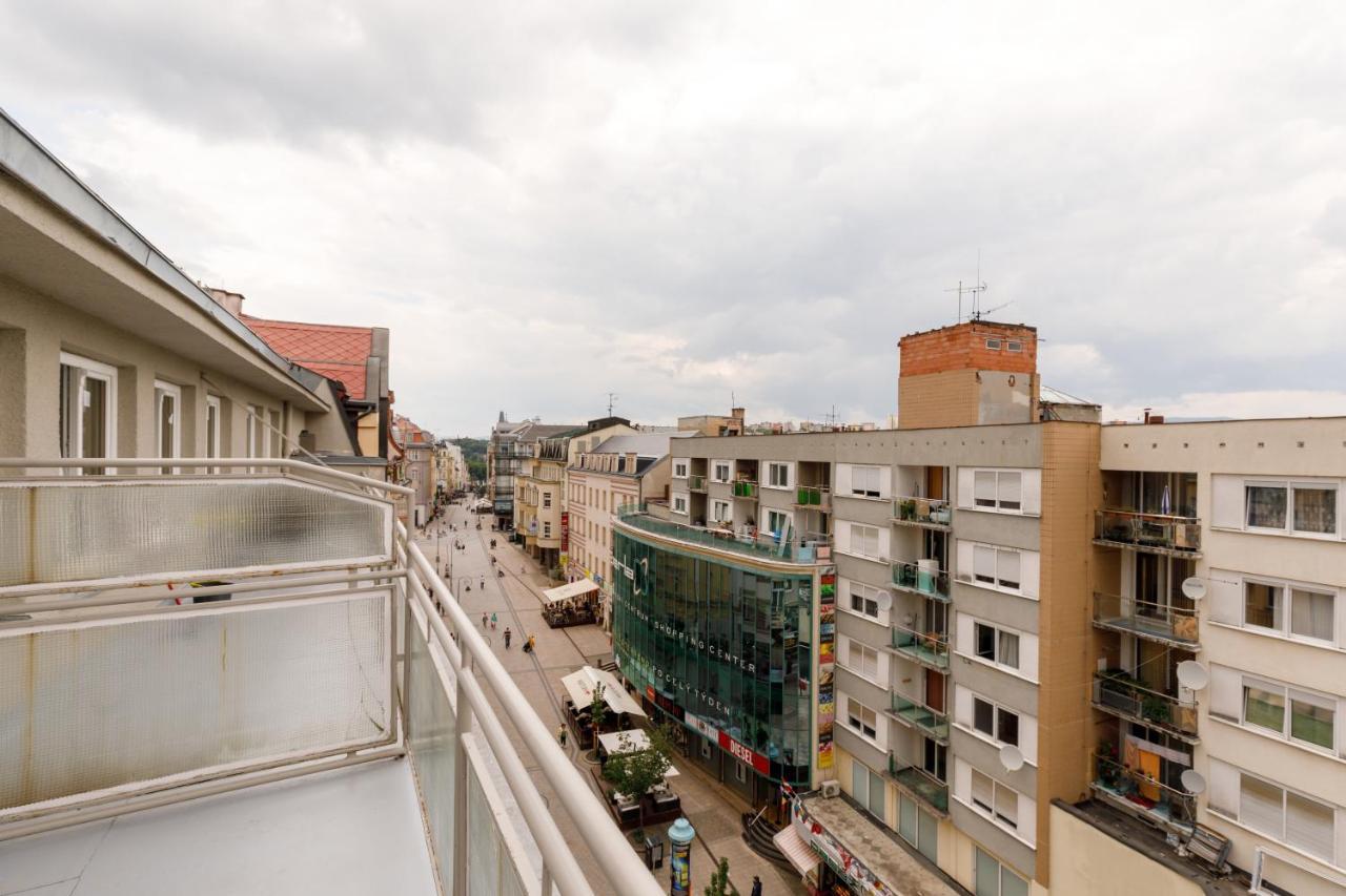 קרלובי וארי Apartments Tgm 11 מראה חיצוני תמונה
